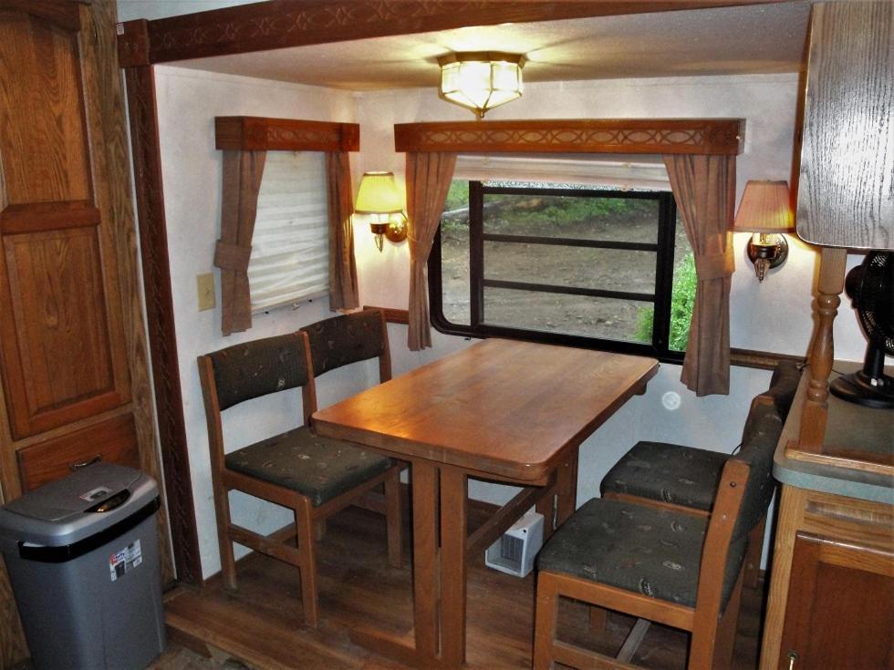Dark Ridge Hideout Hotel Elk Park Eksteriør billede